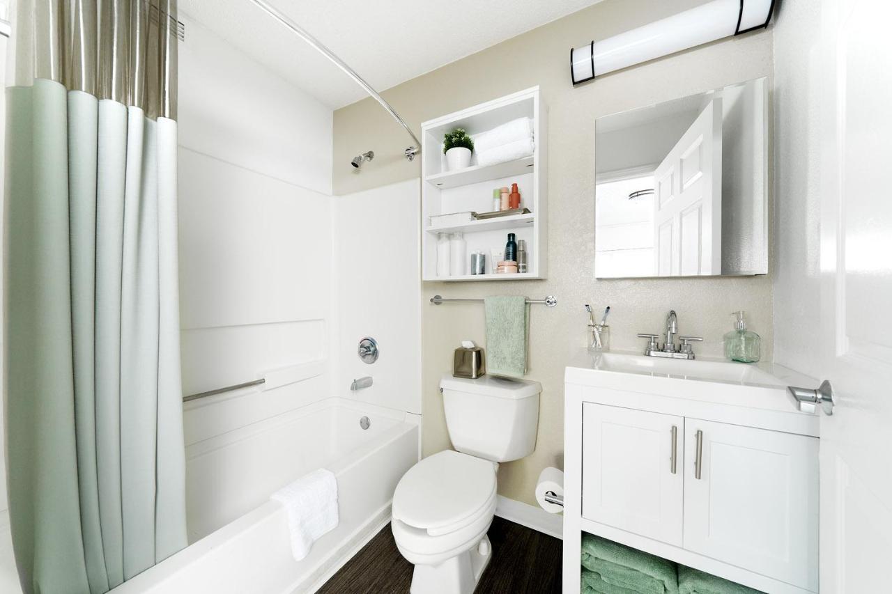 Intown Suites Extended Stay Dallas Tx - North Richland Hills Εξωτερικό φωτογραφία